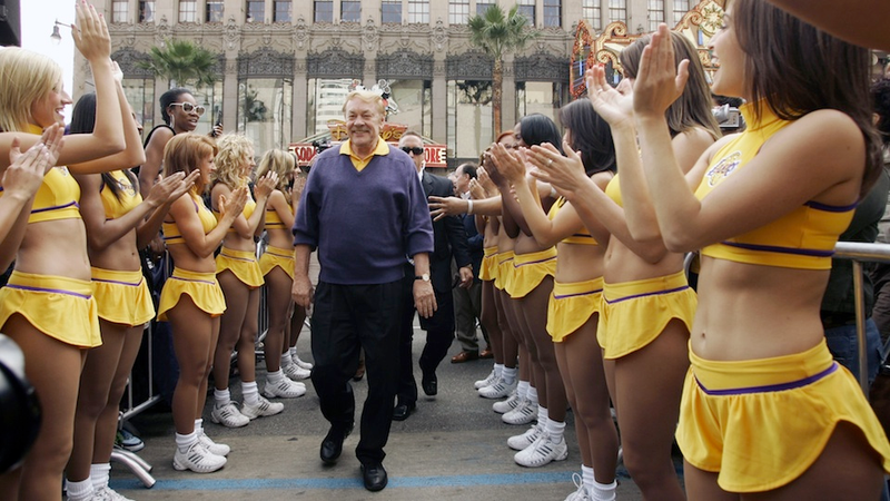 Illustration for article titled Jerry Buss, Surrounded By Boobs: A Tribute To The Greatest NBA Owner Ever